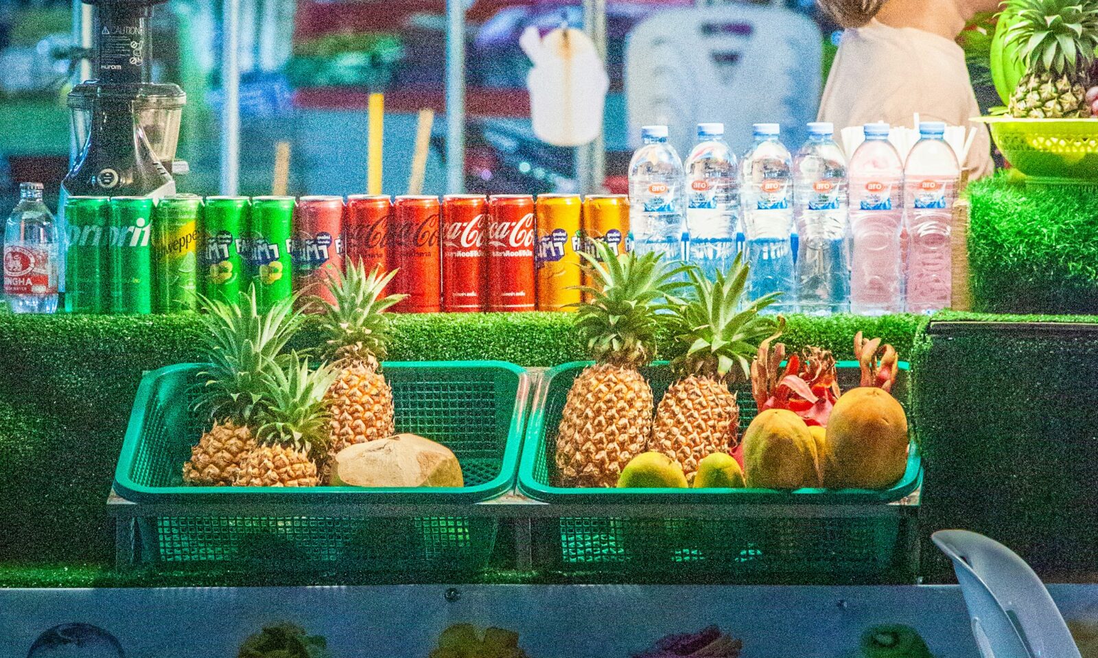 Colorful fresh fruit smoothies illustrating Tropical Smoothie Cafe’s brand category